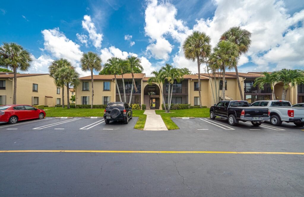 610 Sea Pine Way H2